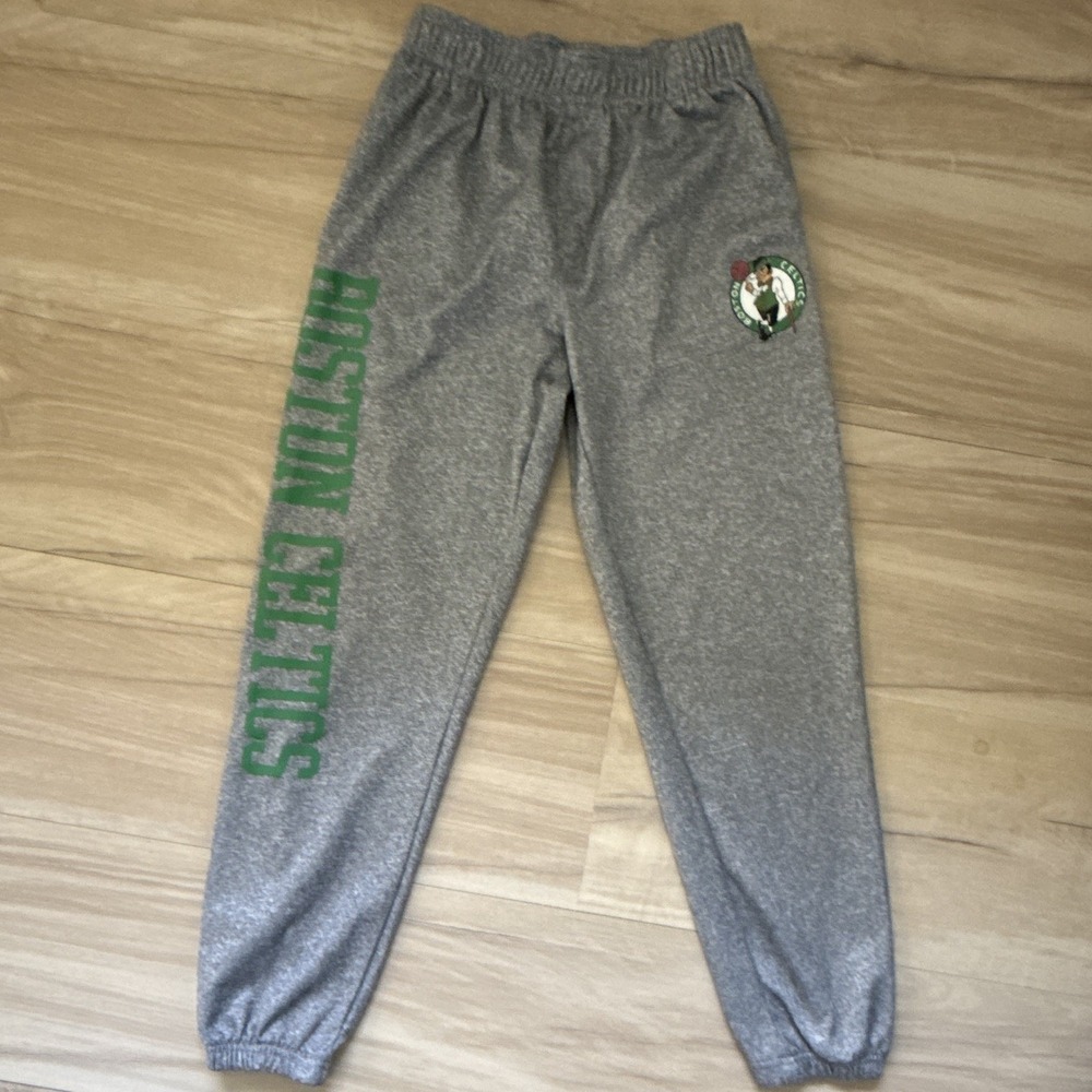 Boston Celtics Boys Gray Jogger Pants 14-16 NBA Boston Celtics Elastic Waist